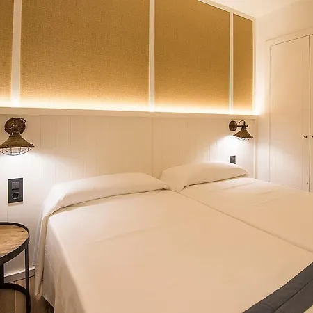 Apartamento Els Pins 3m Edificio Cel I Mar *