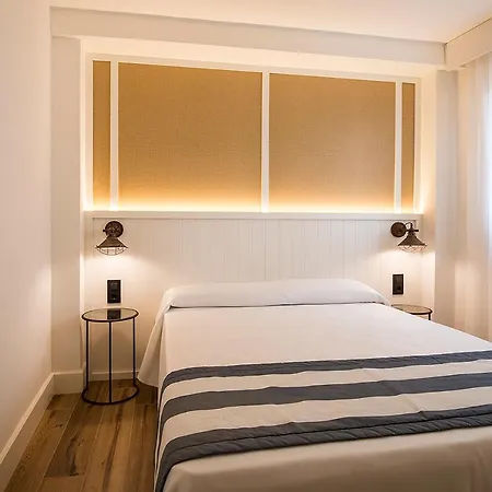 Apartamento Els Pins 3m Edificio Cel I Mar Apartment